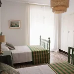 Casa De Solís *