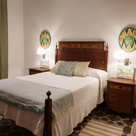 Casa De Solis * Trujillo